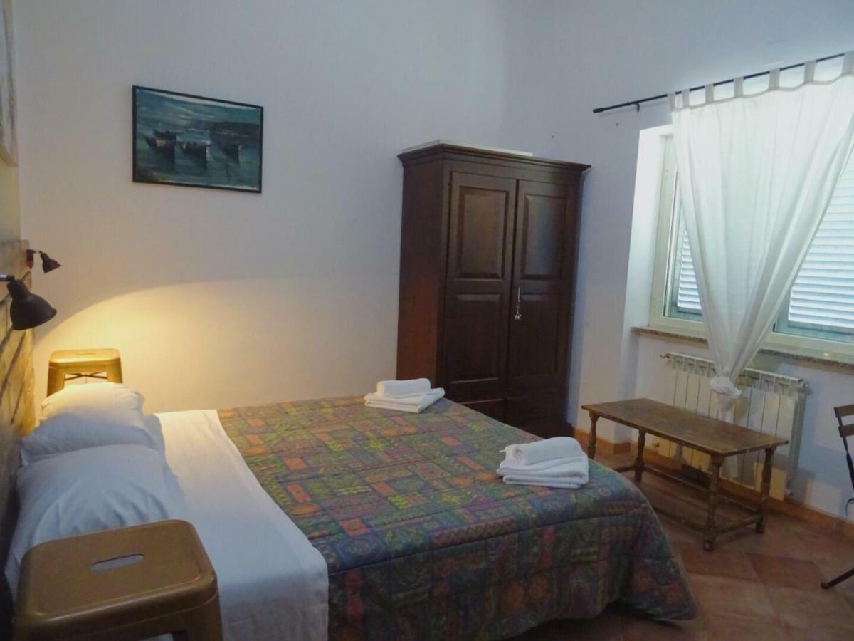 Clock'S House Hotel Фиумичино Екстериор снимка
