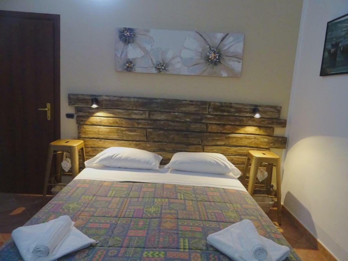 Clock'S House Hotel Фиумичино Екстериор снимка
