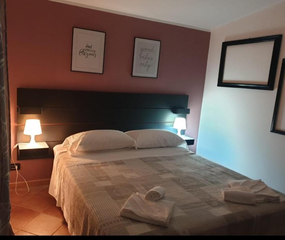 Clock'S House Hotel Фиумичино Екстериор снимка